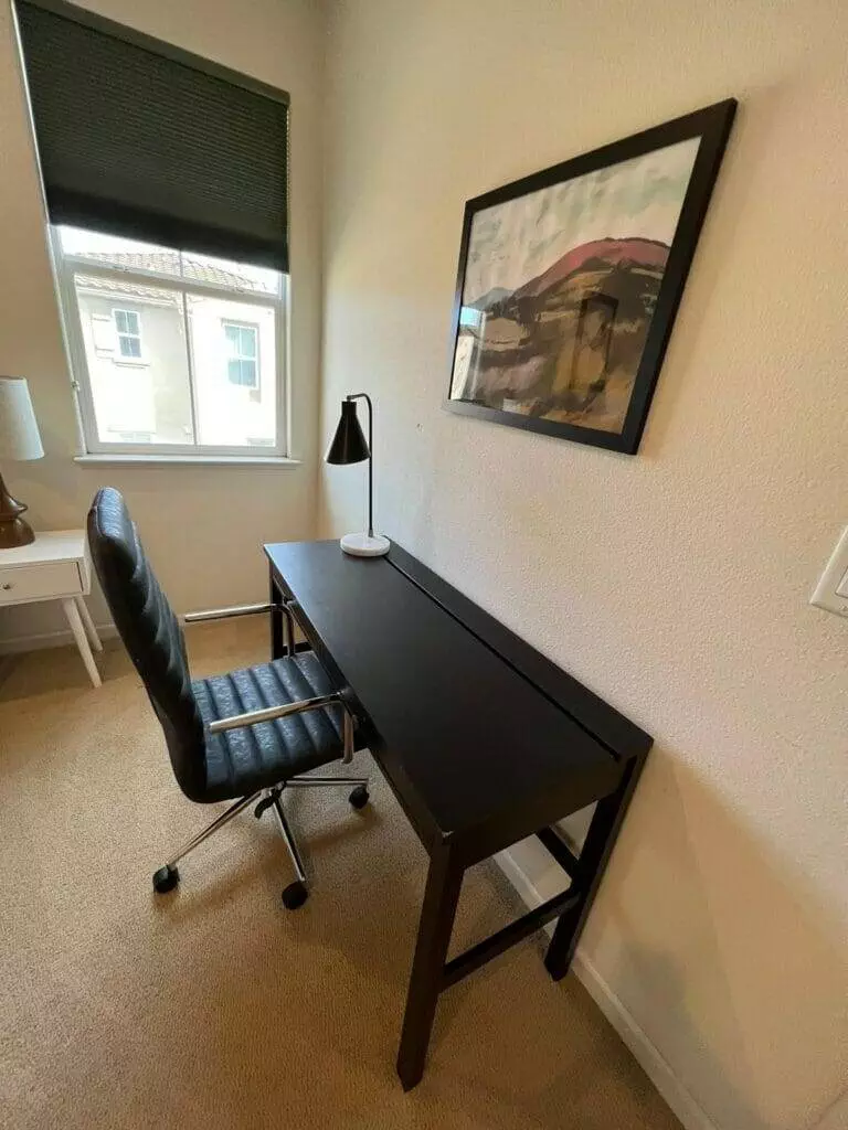 black, desk, chair